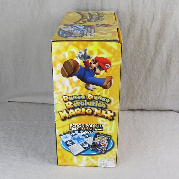 NEW OPEN BOX Dance Dance Revolution Mario Mix Nintendo Sealed GameCube Game - Picture 2 of 15